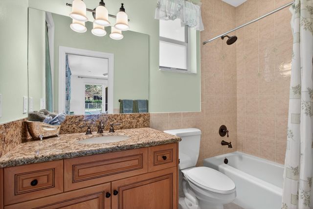 6855 NW 102nd Lane, Parkland, FL 33076