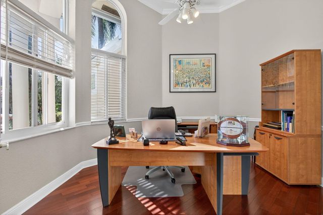 6855 NW 102nd Lane, Parkland, FL 33076