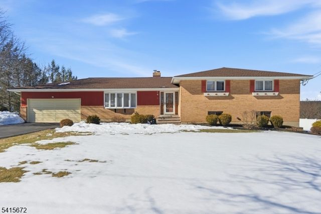 116 S Hillside Ave, Roxbury Twp., NJ 07876