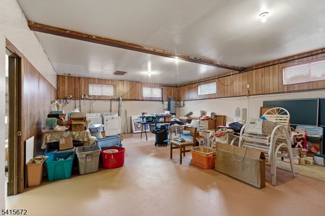 116 S Hillside Ave, Roxbury Twp., NJ 07876