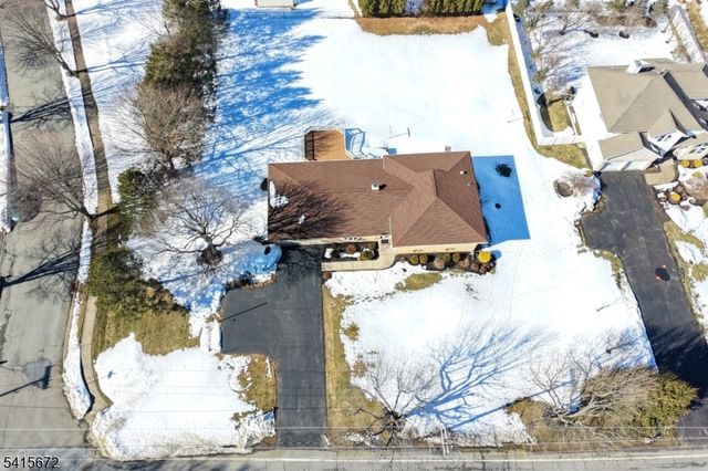 116 S Hillside Ave, Roxbury Twp., NJ 07876