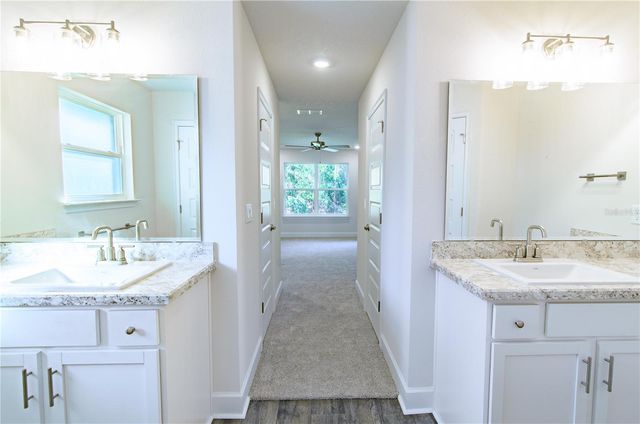 42 UNIVERSAL TRAIL, Palm Coast, FL 32164