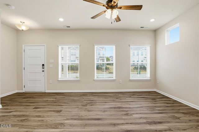 949 Robbie Jackson Lane, Fuquay Varina, NC 27526