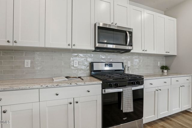 949 Robbie Jackson Lane, Fuquay Varina, NC 27526