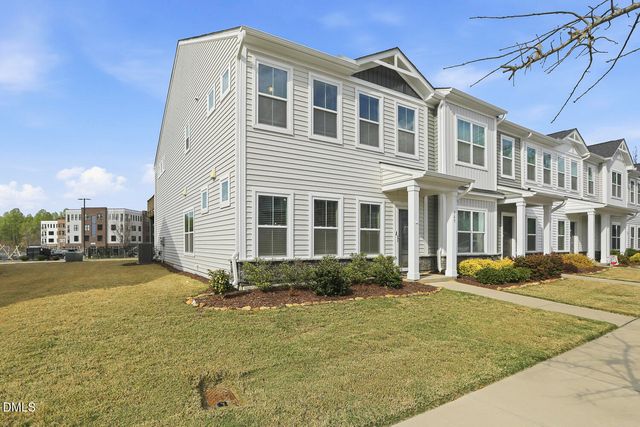 949 Robbie Jackson Lane, Fuquay Varina, NC 27526