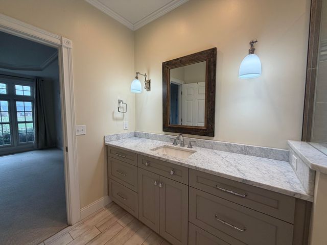 1251 Equestrian Way, Frankfort, KY 40601