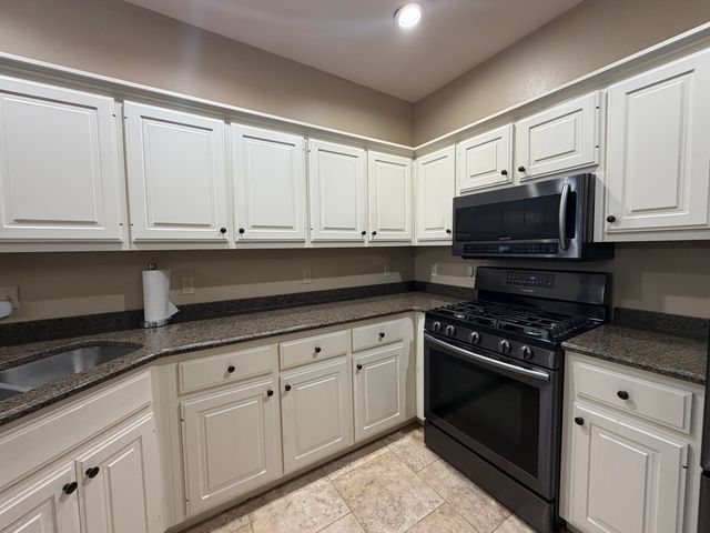 1251 Equestrian Way, Frankfort, KY 40601