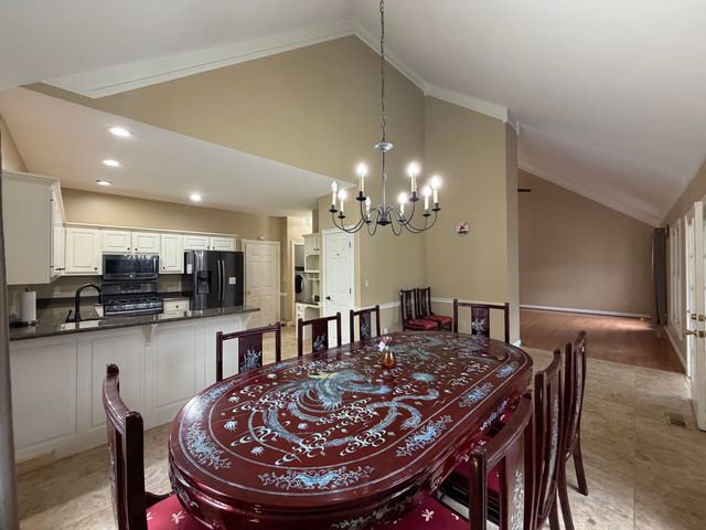 1251 Equestrian Way, Frankfort, KY 40601