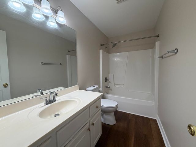 1251 Equestrian Way, Frankfort, KY 40601