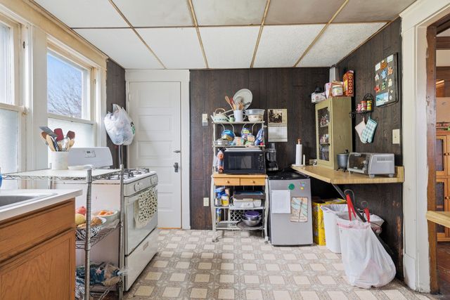 204 Jefferson Avenue, La Porte, IN 46350