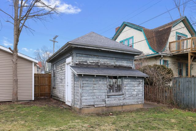 204 Jefferson Avenue, La Porte, IN 46350