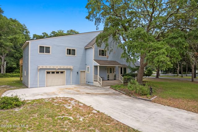 31 Augusta Drive, Oak Island, NC 28465