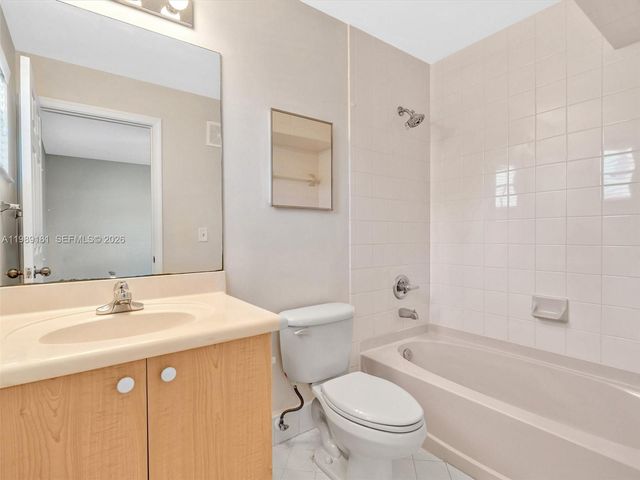 4126 Forest Dr, Weston, FL 33332