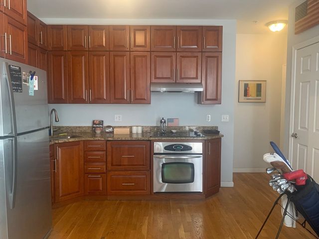 483 Beacon St 26, Boston, MA 02115