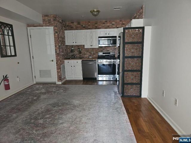 6107 Park Avenue 4, West New York, NJ 07093