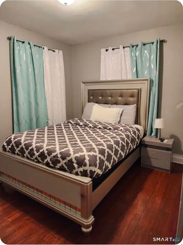 183 Harlem Avenue, Bridgeport, CT 06606