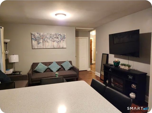 183 Harlem Avenue, Bridgeport, CT 06606