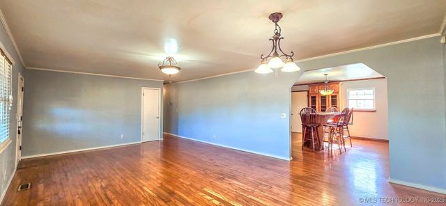 509 Sunset Strip, Eufaula, OK 74432