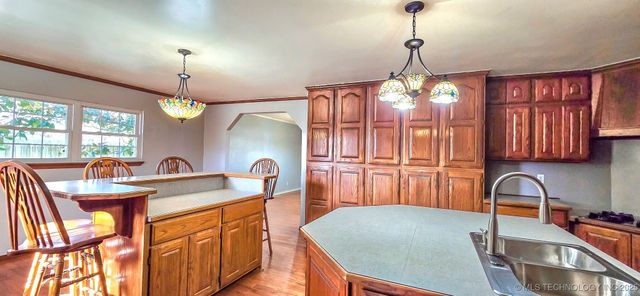 509 Sunset Strip, Eufaula, OK 74432