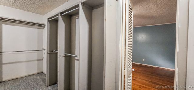 509 Sunset Strip, Eufaula, OK 74432