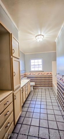 509 Sunset Strip, Eufaula, OK 74432