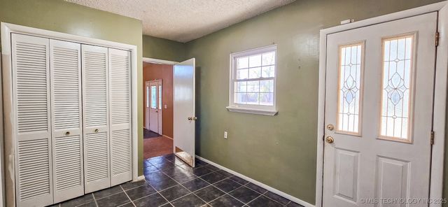 509 Sunset Strip, Eufaula, OK 74432