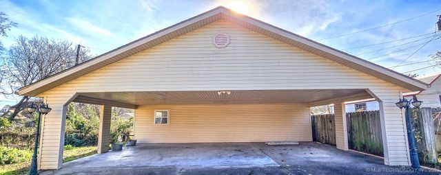 509 Sunset Strip, Eufaula, OK 74432