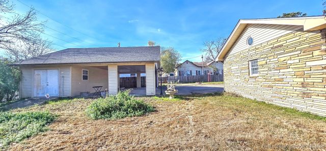 509 Sunset Strip, Eufaula, OK 74432