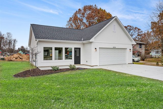 2075 Stanley Avenue, Portage, MI 49002