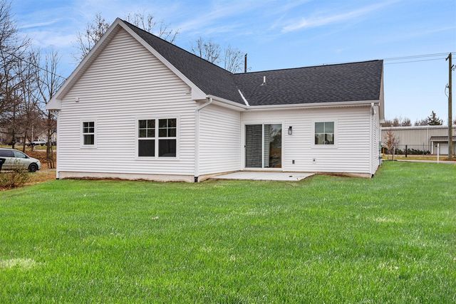 2075 Stanley Avenue, Portage, MI 49002