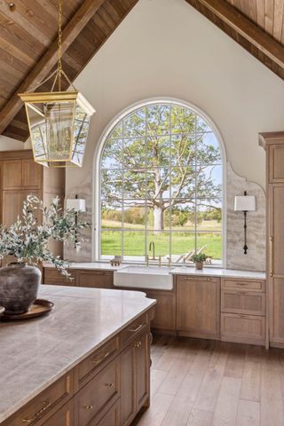 2295 Tamarack Drive, Medina, MN 55356