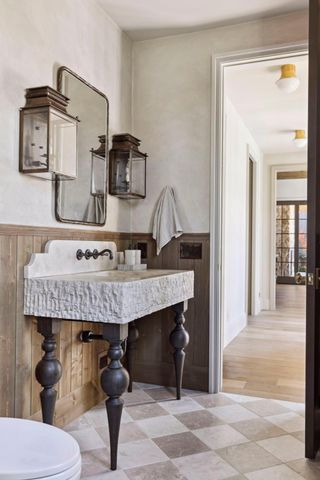 2295 Tamarack Drive, Medina, MN 55356