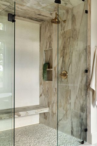 2295 Tamarack Drive, Medina, MN 55356