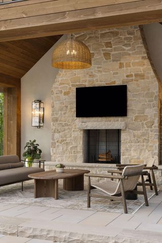 2295 Tamarack Drive, Medina, MN 55356