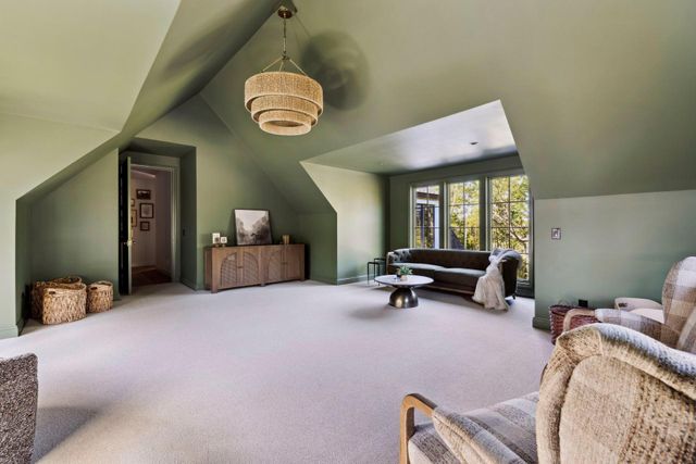 2295 Tamarack Drive, Medina, MN 55356