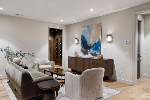 2295 Tamarack Drive, Medina, MN 55356