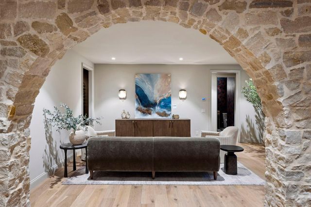 2295 Tamarack Drive, Medina, MN 55356