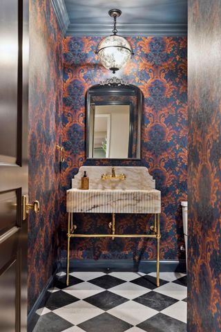 2295 Tamarack Drive, Medina, MN 55356