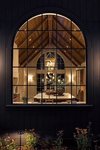 2295 Tamarack Drive, Medina, MN 55356