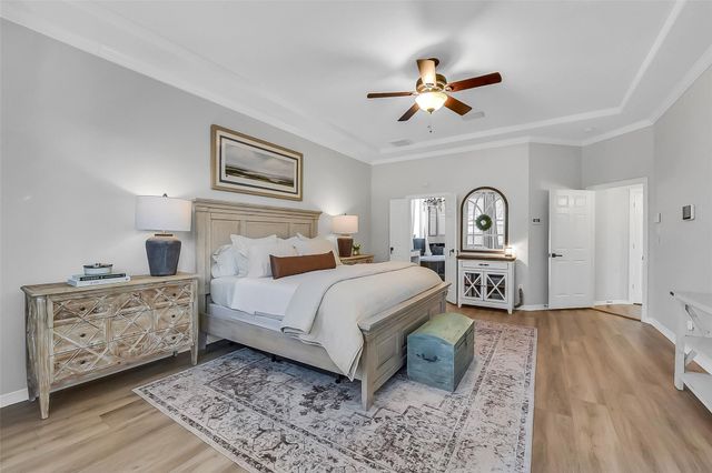 714 Summer Trace Lane, Richmond, TX 77406