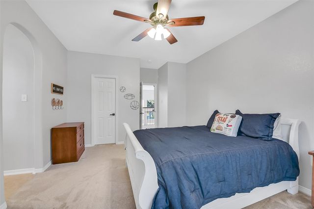 714 Summer Trace Lane, Richmond, TX 77406