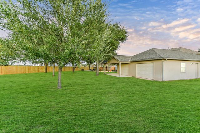 714 Summer Trace Lane, Richmond, TX 77406