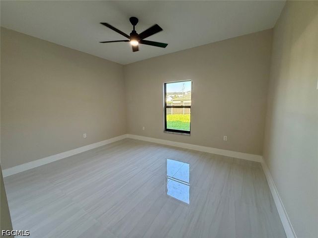607 NW 8TH TER, Cape Coral, FL 33993