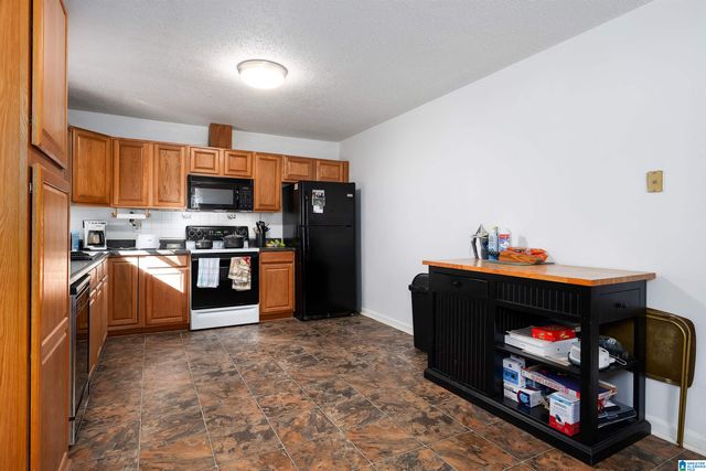 44 ROBINSON LANE, Springville, AL 35146