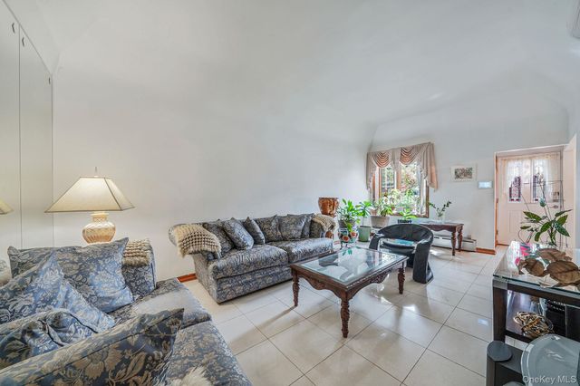 133 E 87th Street, Brooklyn, NY 11236