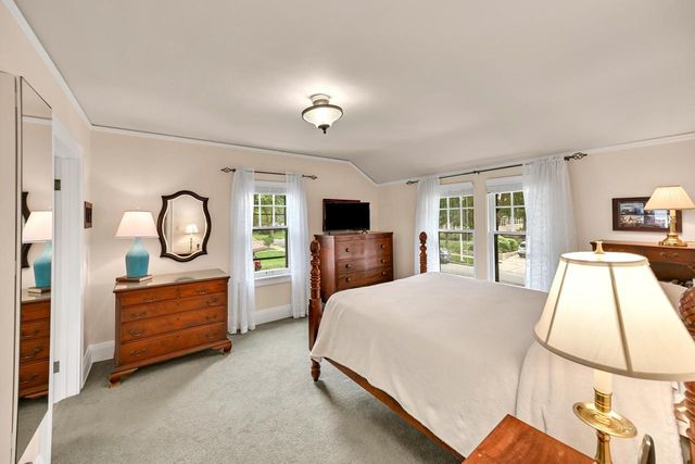 2029 Underwood AVENUE, Wauwatosa, WI 53213