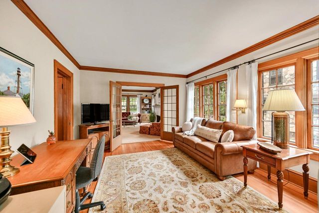 2029 Underwood AVENUE, Wauwatosa, WI 53213