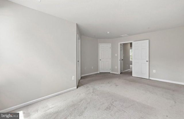 1141 WILBERFORCE CT, Capitol Heights, MD 20743