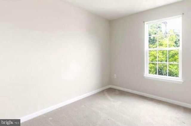 1141 WILBERFORCE CT, Capitol Heights, MD 20743