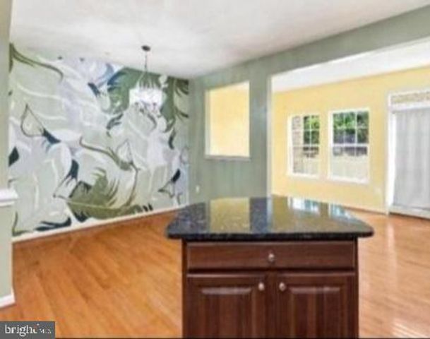 1141 WILBERFORCE CT, Capitol Heights, MD 20743